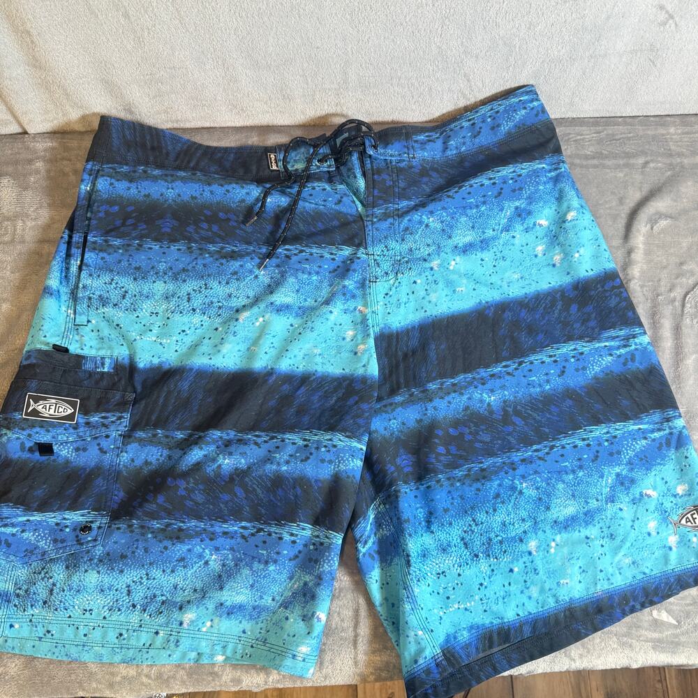 AFTCO Bluewater Fishing Board Shorts Size 38 Mahi Dolphin Fish Print